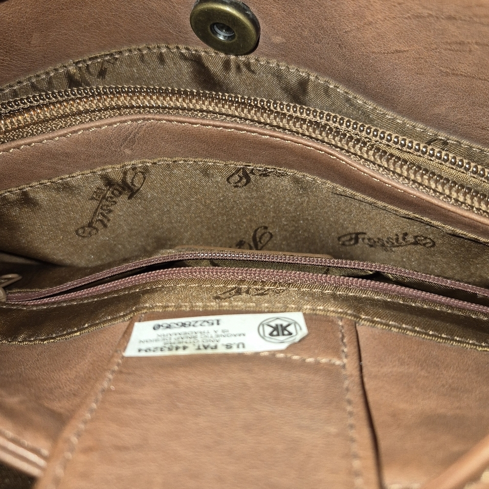 Lot Of 2 FOSSIL Leather Shoulder Bags 10"x8.5, Great Shape, Brown & Black - Picture 5 of 11